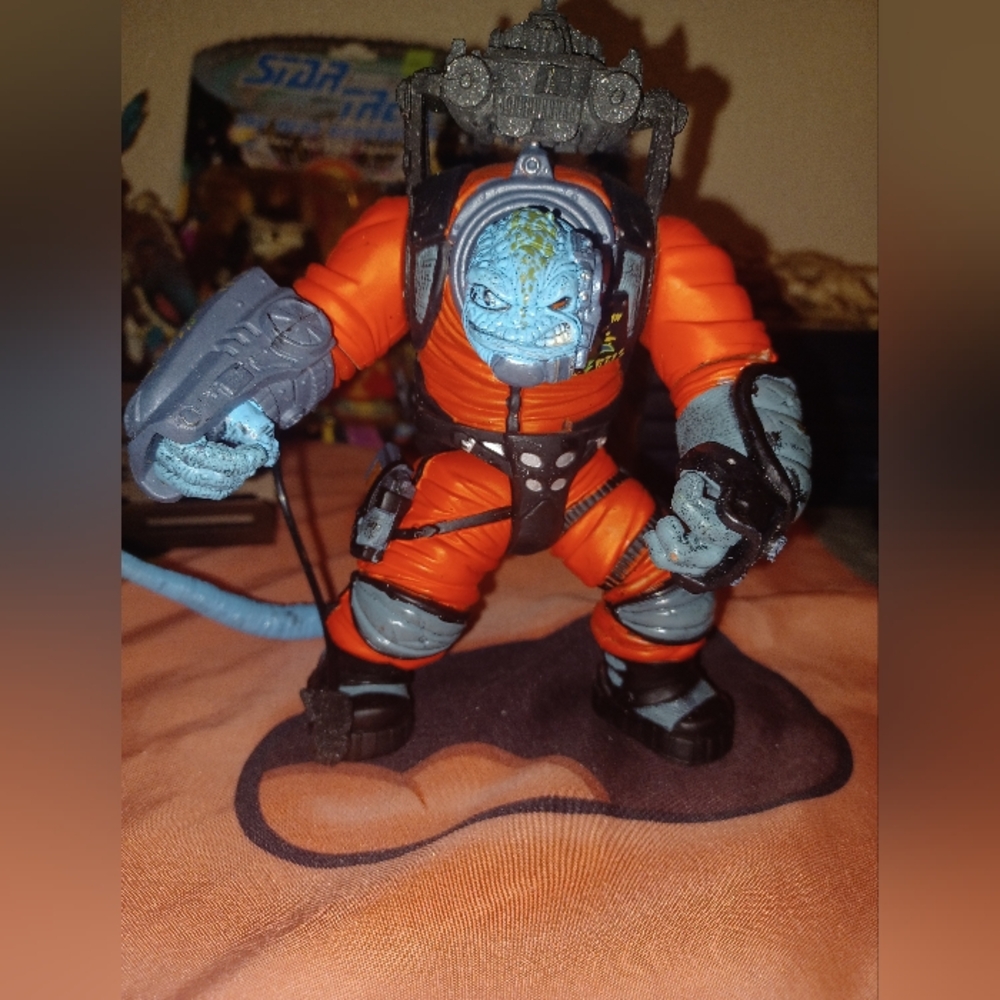 Mcfarlane Toys Spawn Series 8 Rottar Action Figure 1997